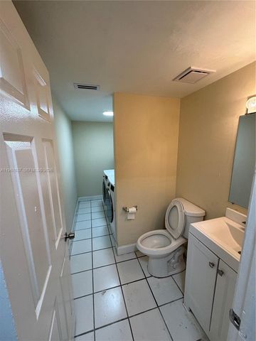 129 San Remo Blvd 129, North Lauderdale, FL 33068