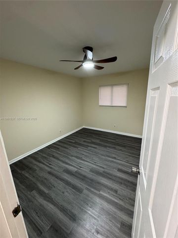 129 San Remo Blvd 129, North Lauderdale, FL 33068