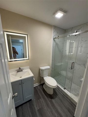 129 San Remo Blvd 129, North Lauderdale, FL 33068