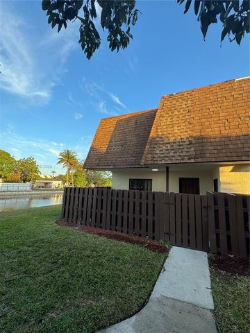 129 San Remo Blvd 129, North Lauderdale, FL 33068