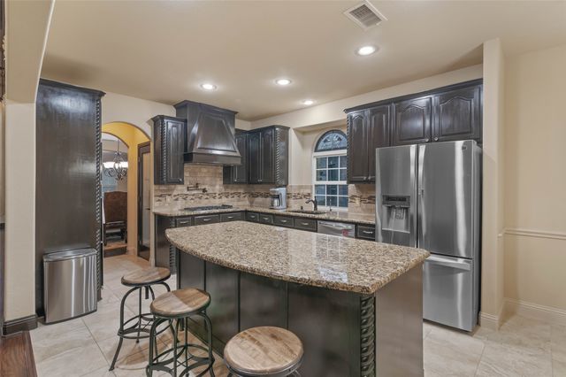 6809 Edwards Road, Denton, TX 76208