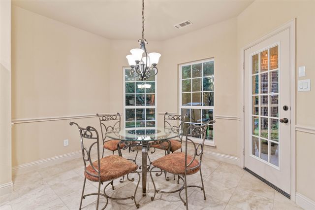 6809 Edwards Road, Denton, TX 76208