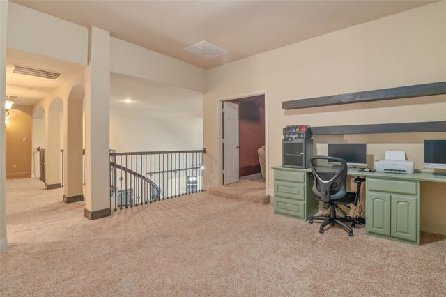 6809 Edwards Road, Denton, TX 76208