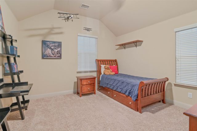 6809 Edwards Road, Denton, TX 76208