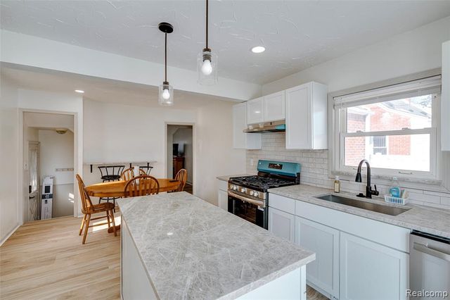 1459 22nd Street, Wyandotte, MI 48192