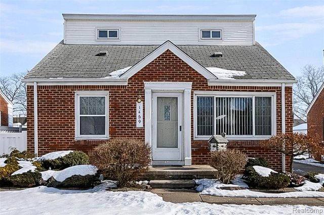 1459 22nd Street, Wyandotte, MI 48192