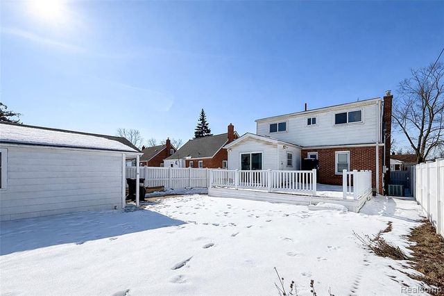 1459 22nd Street, Wyandotte, MI 48192