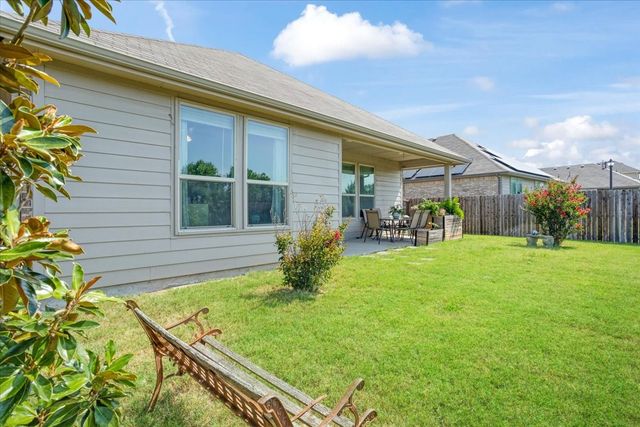 505 Vawter Drive, Van Alstyne, TX 75495