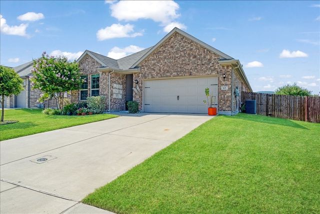 505 Vawter Drive, Van Alstyne, TX 75495