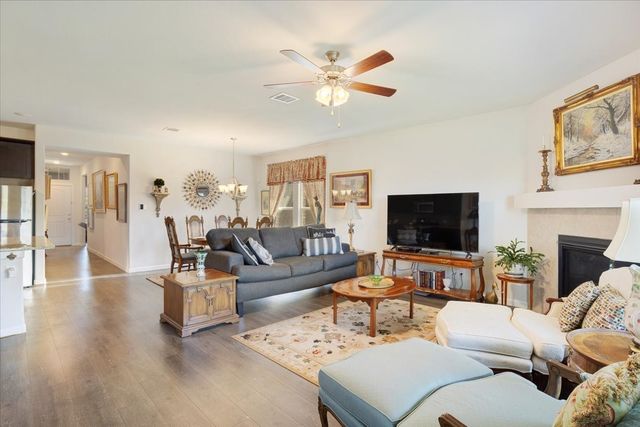 505 Vawter Drive, Van Alstyne, TX 75495