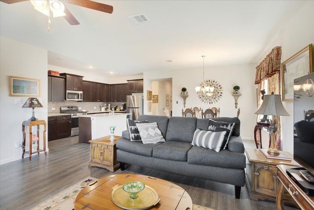 505 Vawter Drive, Van Alstyne, TX 75495