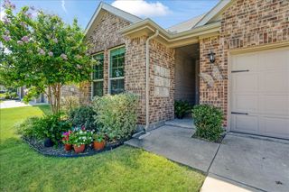505 Vawter Drive, Van Alstyne, TX 75495