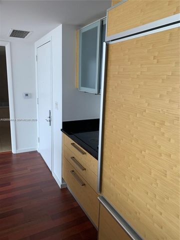 1830 S Ocean Drive 1607, Hallandale Beach, FL 33009