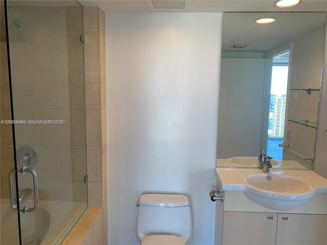 1830 S Ocean Drive 1607, Hallandale Beach, FL 33009