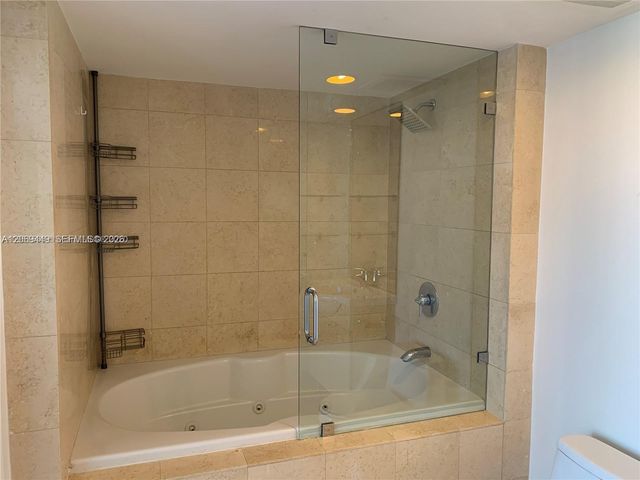 1830 S Ocean Drive 1607, Hallandale Beach, FL 33009