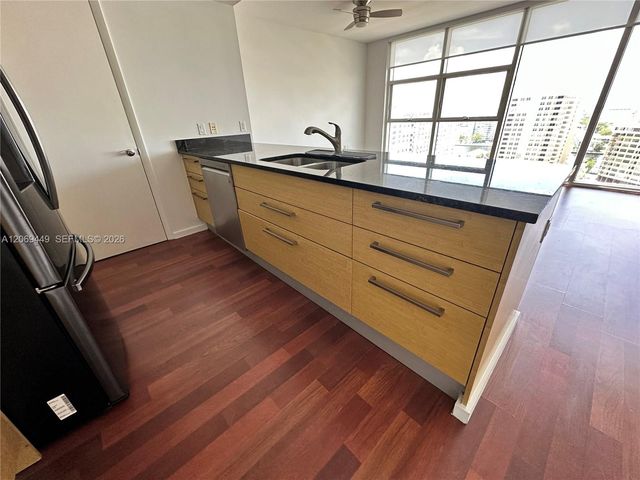 1830 S Ocean Drive 1607, Hallandale Beach, FL 33009