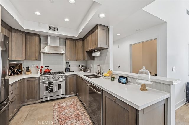900 S Westgate PH4, Los Angeles, CA 90049
