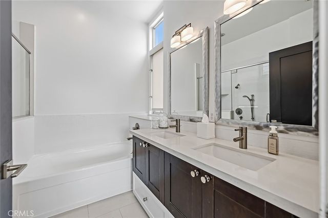 900 S Westgate PH4, Los Angeles, CA 90049
