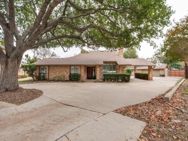 17610 Squaw Valley Drive, Dallas, TX 75252