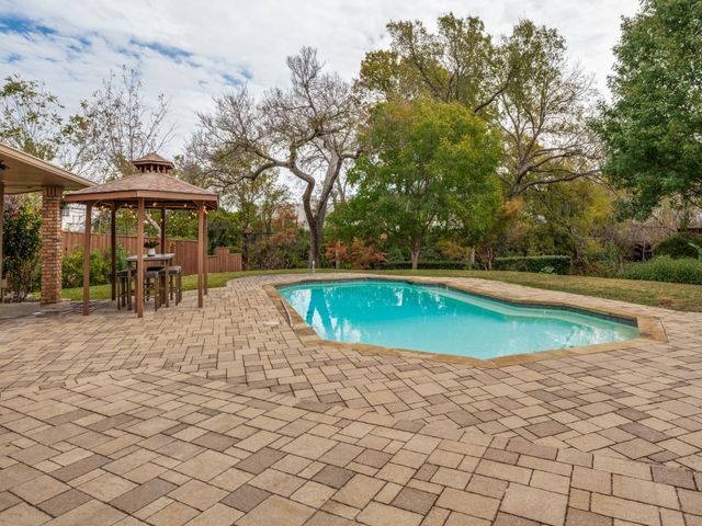 17610 Squaw Valley Drive, Dallas, TX 75252