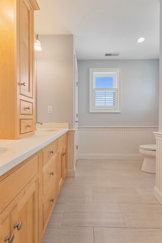 5 Fellows Avenue, Hampton, NH 03842