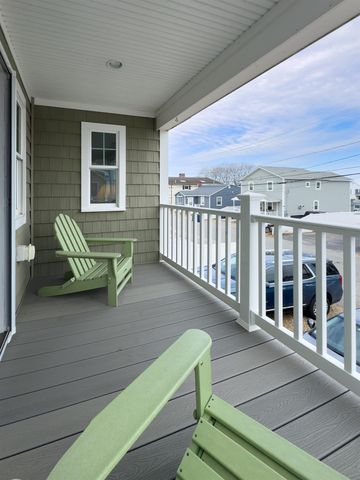 5 Fellows Avenue, Hampton, NH 03842