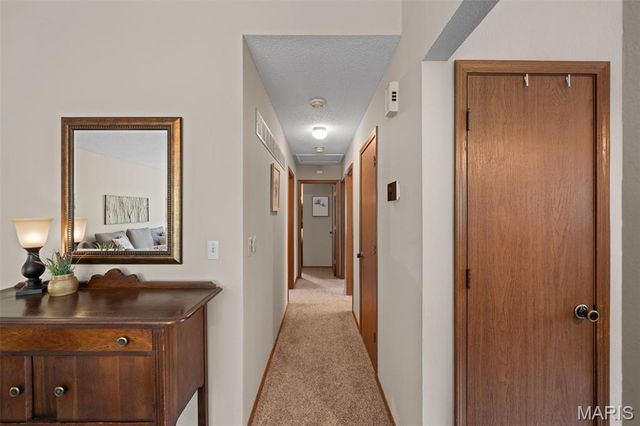 61 Crescent Hills Drive, St Peters, MO 63376