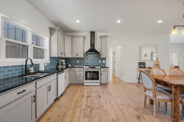 7732 Joe Rowlin Rd, Christiana, TN 37037