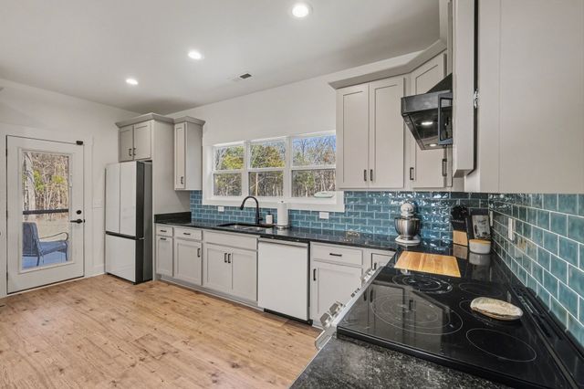 7732 Joe Rowlin Rd, Christiana, TN 37037