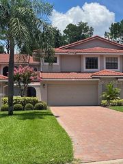 8217 BREEZE COVE LANE, Orlando, FL 32819
