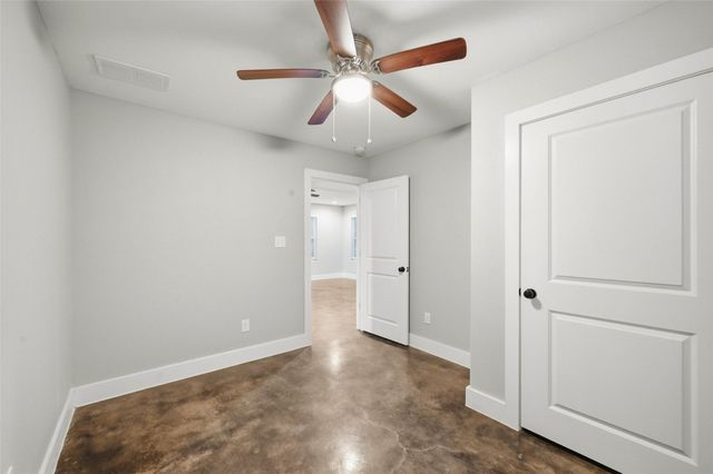 607 E Day Street, Denison, TX 75021