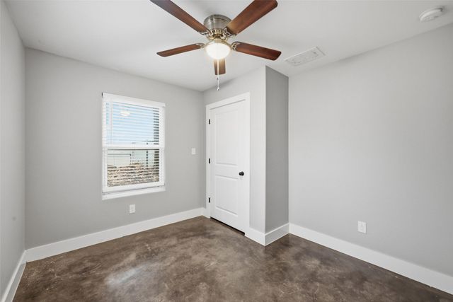 607 E Day Street, Denison, TX 75021