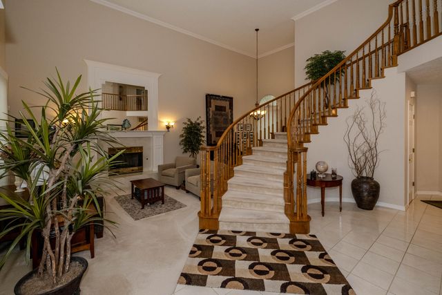 12515 Royal Winslow Place NE, Albuquerque, NM 87111