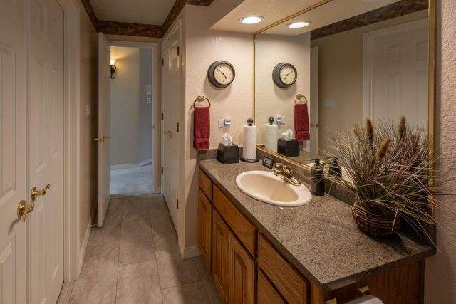 12515 Royal Winslow Place NE, Albuquerque, NM 87111