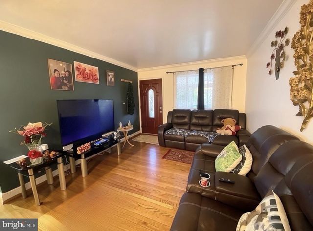 2420 HANNON ST, Hyattsville, MD 20783