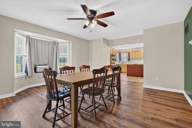 883 BRIDGETON RD, Fawn Grove, PA 17321
