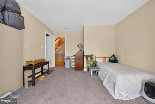 883 BRIDGETON RD, Fawn Grove, PA 17321