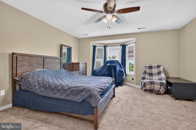 883 BRIDGETON RD, Fawn Grove, PA 17321