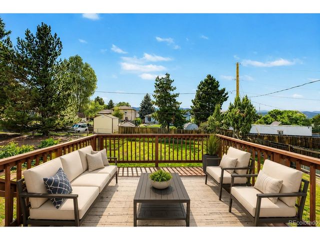 335 Pike St, Golden, CO 80401