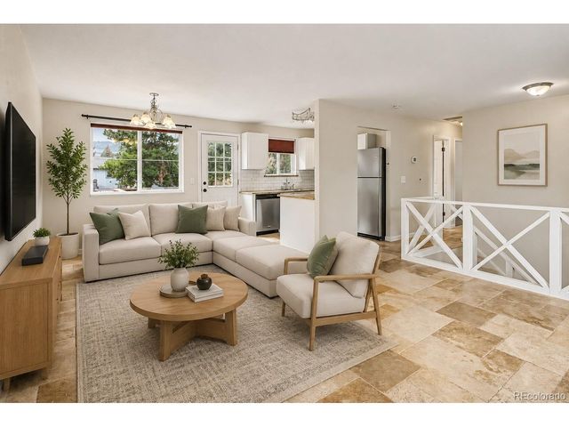 335 Pike St, Golden, CO 80401