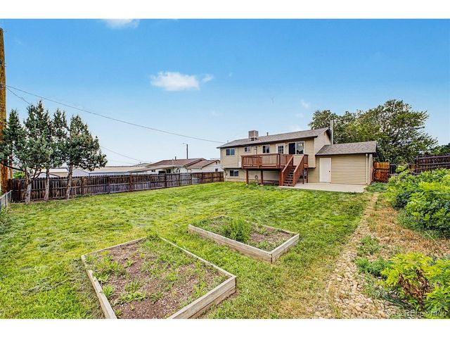 335 Pike St, Golden, CO 80401