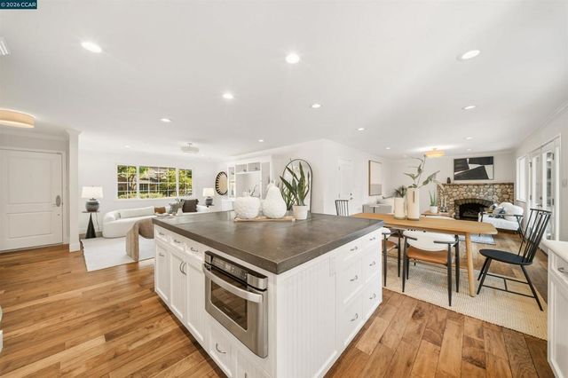 157 Clydesdale Dr, Danville, CA 94526