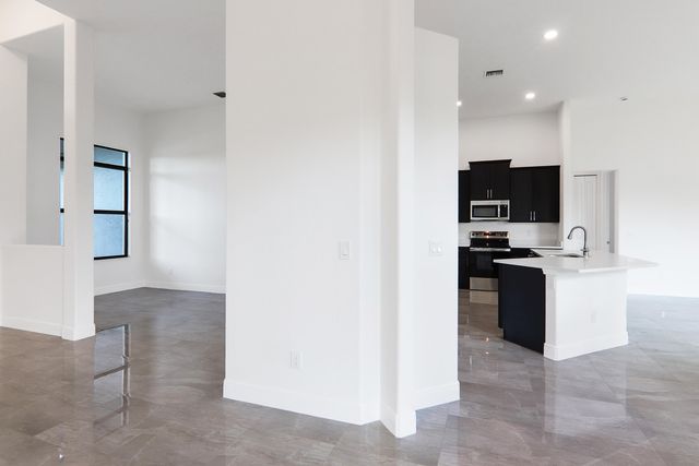 4689 SW Tacoma Street, Port St. Lucie, Port St Lucie, FL 34953