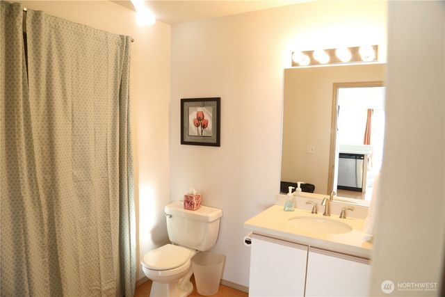 154 18th Avenue, Seattle, WA 98122