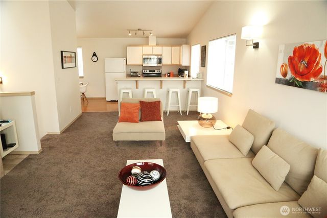 154 18th Avenue, Seattle, WA 98122