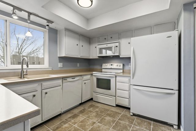 340 Huntington Ridge Dr, Nashville, TN 37211