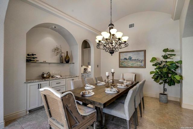 586 Clubs Drive, Boerne, TX 78006