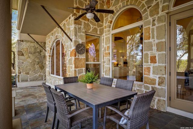 586 Clubs Drive, Boerne, TX 78006