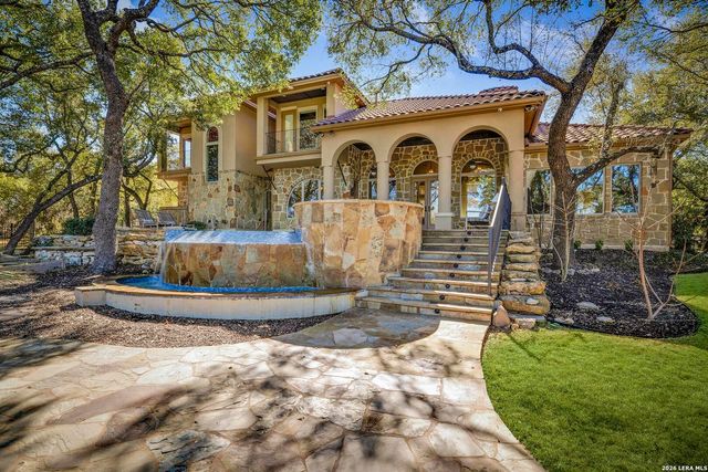 586 Clubs Drive, Boerne, TX 78006