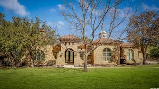 586 Clubs Drive, Boerne, TX 78006